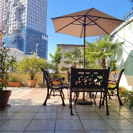 דירה 25 Retreat Mansion *