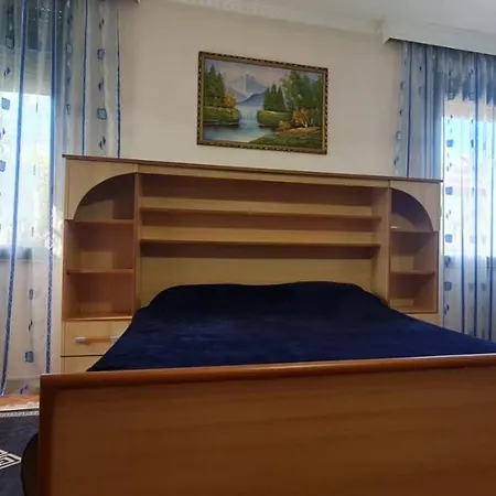 25 Retreat Mansion דירה *